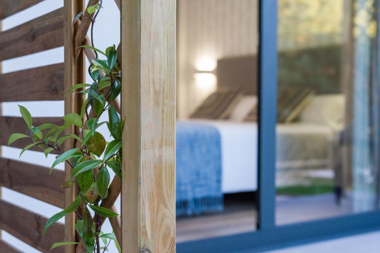 Hotel A Curuxa Wellness Arzúa Exteriör bild